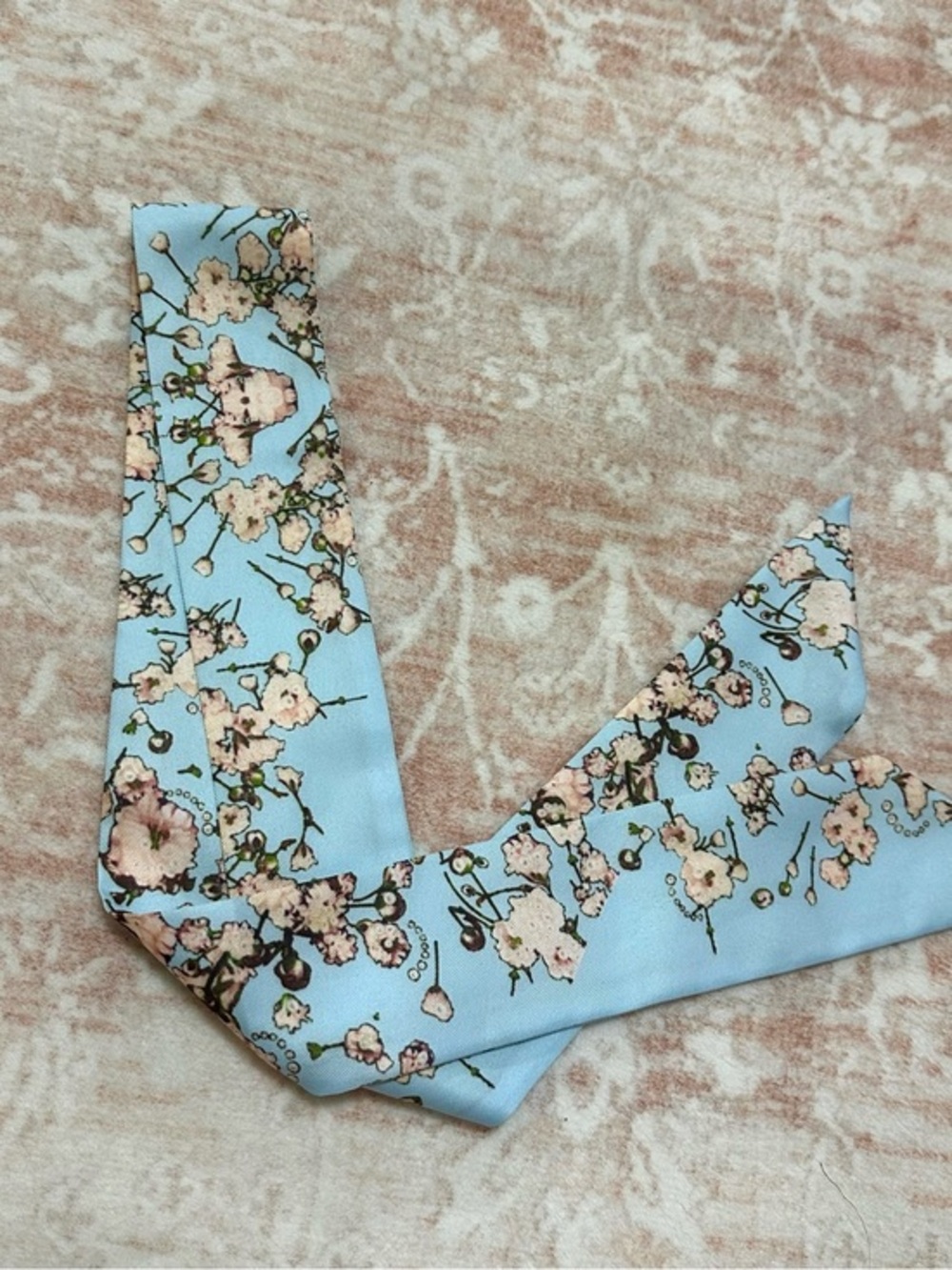 NEW 🌸 Satin Floral Twilly Scarf Tie